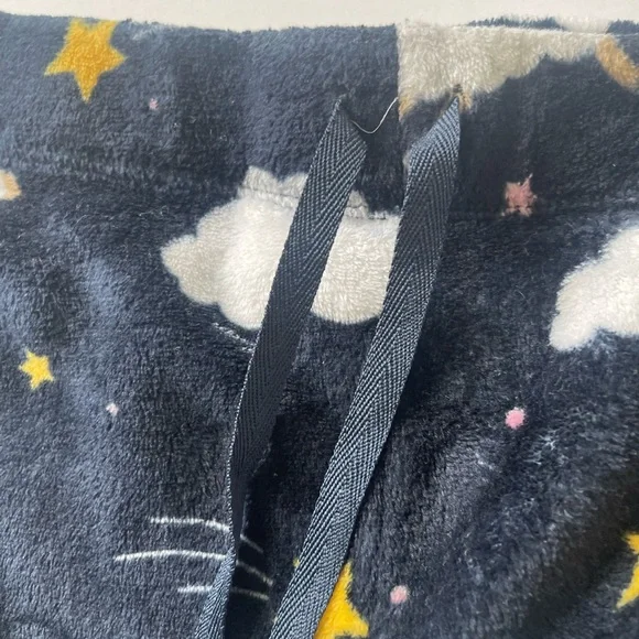 Secret Treasures Women's Pajama  Pants Size 8-10 Soft Comfy Moons Stars Sheep - Picture 5 of 6
